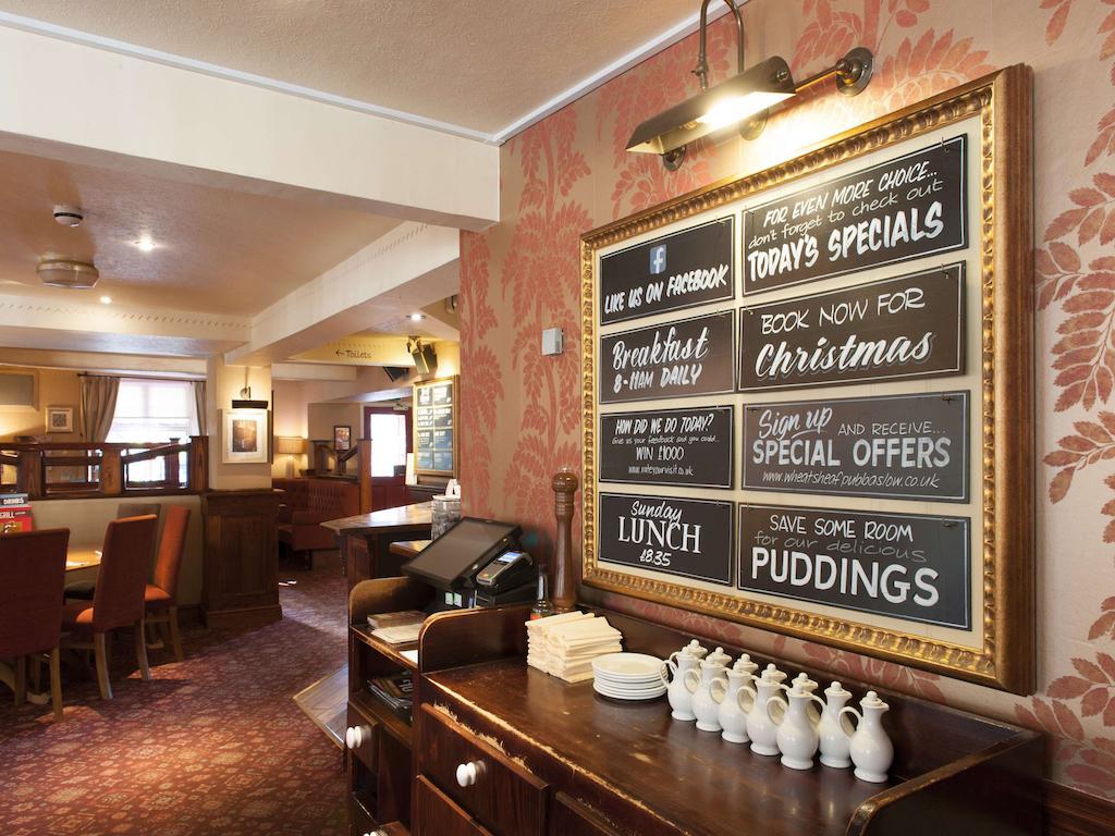 Wheatsheaf, Baslow By Marston'S Inns 외부 사진