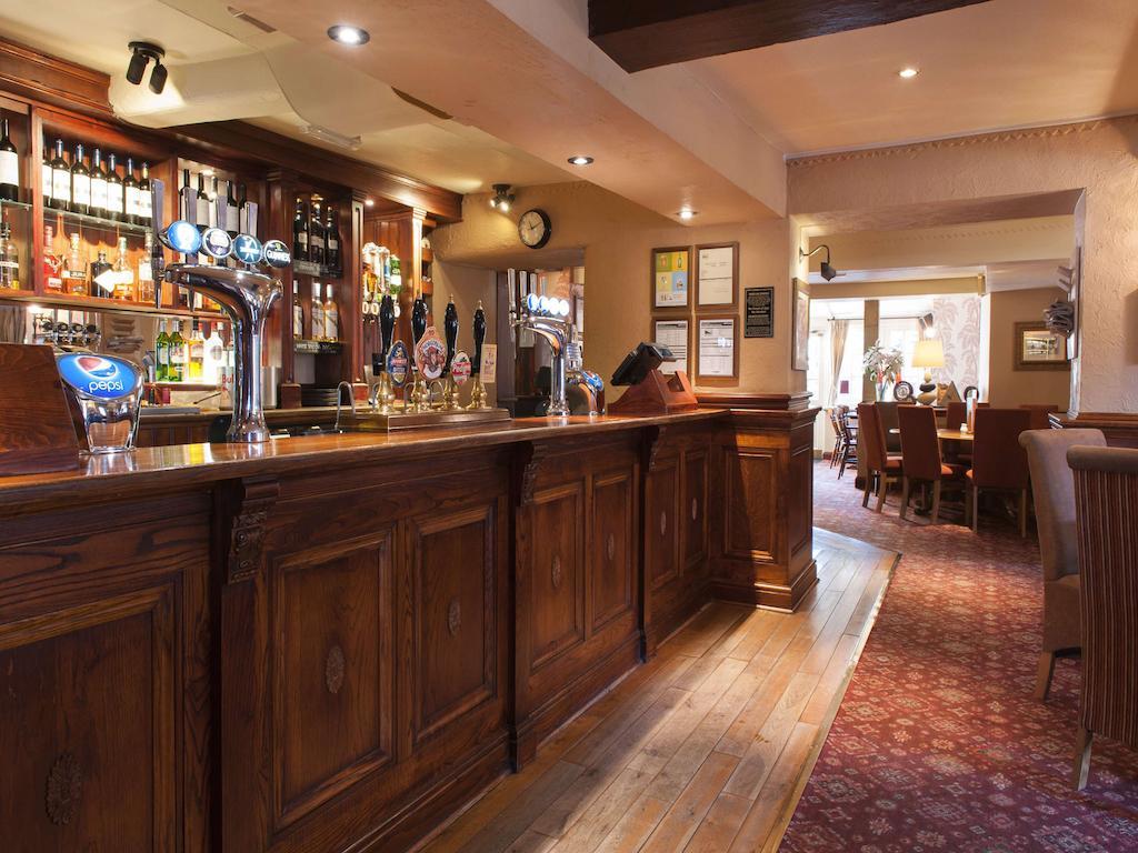 Wheatsheaf, Baslow By Marston'S Inns 외부 사진